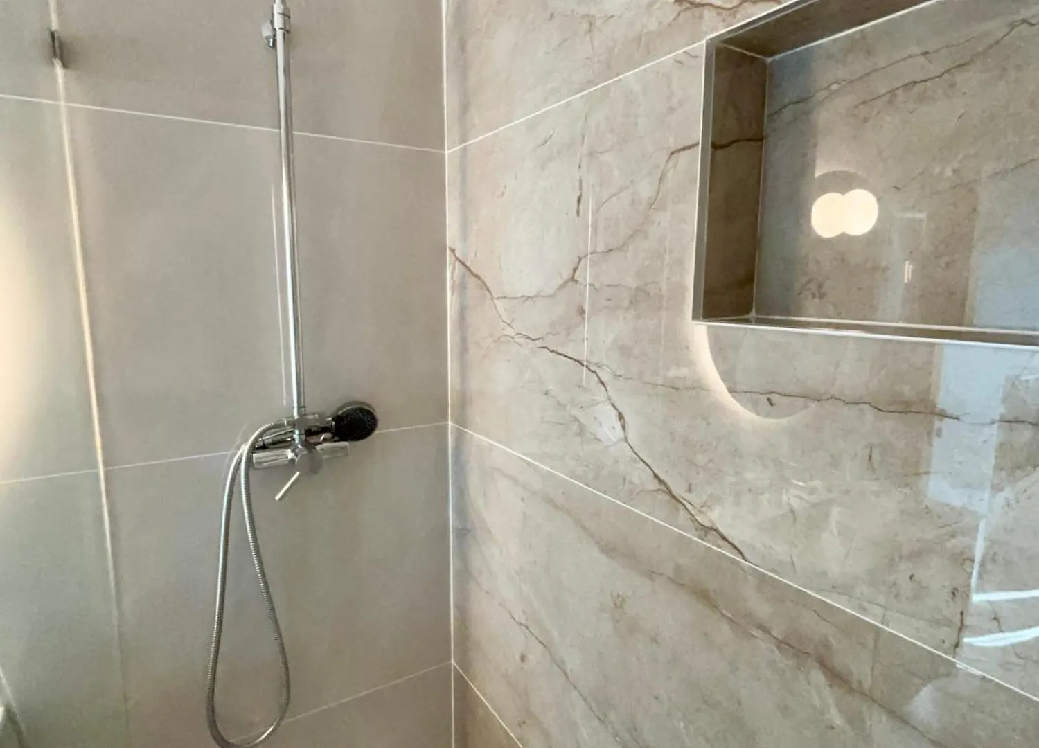 Homestay Sueste - Ideal Para As Suas Ferias Lagos