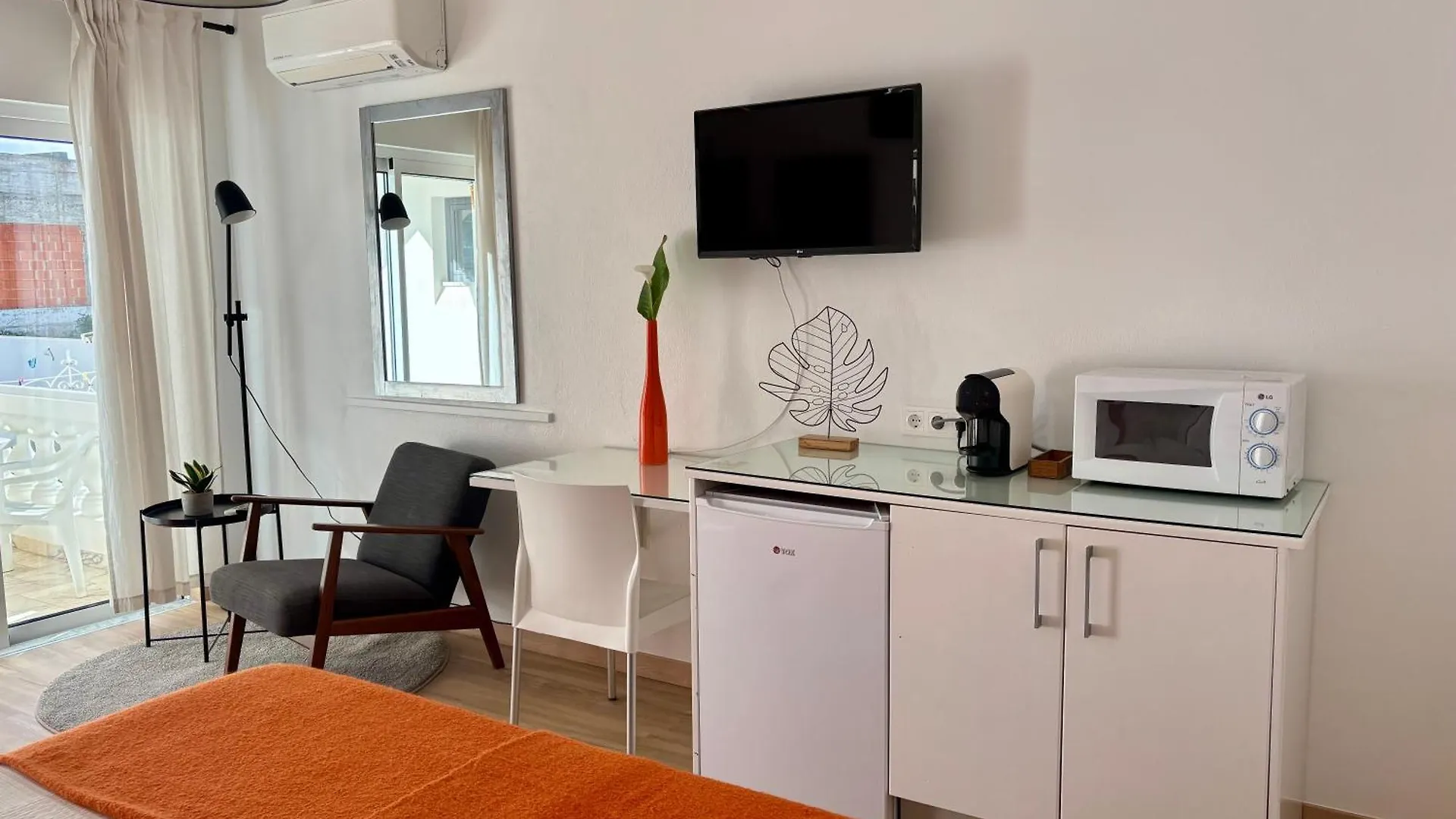 Homestay Sueste - Ideal Para As Suas Ferias Lagos