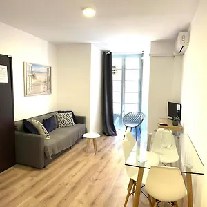  Apartment S2plaza De La Merced Especial Grupos Con Parking Spain